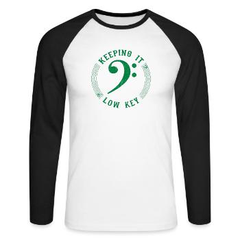 Bass Clef Green - Symbole Musical Vintage - T-shirt baseball manches longues Homme - blanc/noir - Devant - Nik (191cm)
