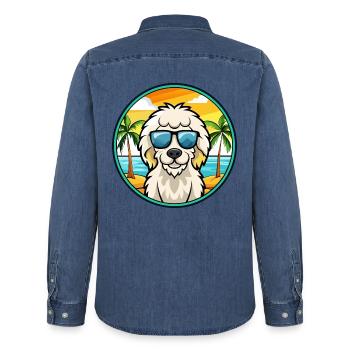 Ungarischer Kuvasz Hund Rasse Cartoon Sonnenbrille Strand - Männer Jeanshemd Organic von Stanley/Stella - verwaschenes Mittelblau  - Hinten - AI Model Male 185 light (185cm)