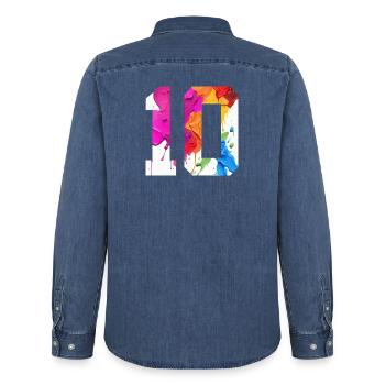NUMÉRO COLORÉ 10 COLORÉ 10E ANNIVERSAIRE - Chemise en denim homme bio Stanley/Stella - bleu moyen délavé  - Dos - AI Model Male 185 light (185cm)