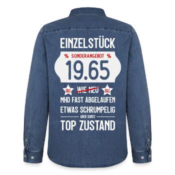 61. GEBURTSTAG 1965 EINZELSTÜCK PREISSCHILD - Männer Jeanshemd Organic von Stanley/Stella - verwaschenes Mittelblau  - Hinten - AI Model Male 185 light (185cm)