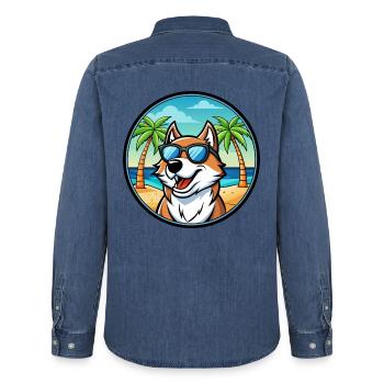 Sibirische Trikolore Hunderasse Cartoon Beach - Männer Jeanshemd Organic von Stanley/Stella - verwaschenes Mittelblau  - Hinten - AI Model Male 185 light (185cm)