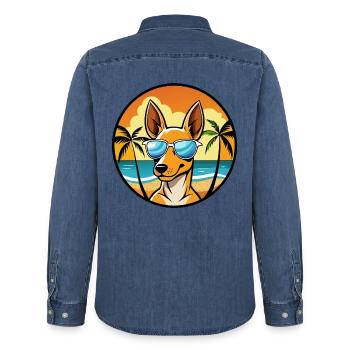 Podenco Ibizenco Hunderasse Cartoon Sonnenbrille Strand - Männer Jeanshemd Organic von Stanley/Stella - verwaschenes Mittelblau  - Hinten - AI Model Male 185 light (185cm)