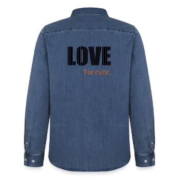 ICH LIEBE DICH. ICH LIEBE DICH. LIEBE. LIEBE. HERZ. - Männer Jeanshemd Organic von Stanley/Stella - verwaschenes Mittelblau  - Hinten - AI Model Male 185 light (185cm)