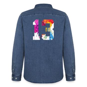 NUMÉRO COLORÉ 13 COLORÉ 13E ANNIVERSAIRE - Chemise en denim homme bio Stanley/Stella - bleu moyen délavé  - Dos - AI Model Male 185 light (185cm)