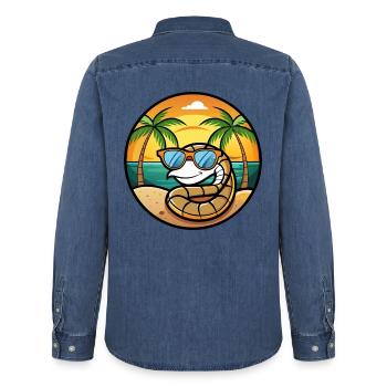 Schlange Lustige Cartoon Sommer Strand Sonnenbrille Cool - Männer Jeanshemd Organic von Stanley/Stella - verwaschenes Mittelblau  - Hinten - AI Model Male 185 light (185cm)