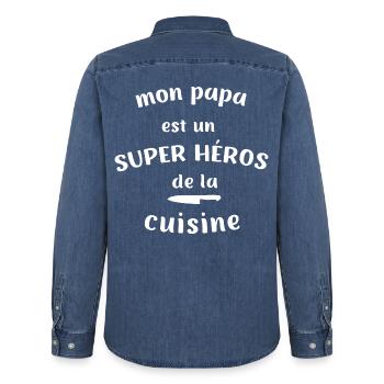 Mein Vater ist ein Superheld der Küche - Männer Jeanshemd Organic von Stanley/Stella - verwaschenes Mittelblau  - Hinten - AI Model Male 185 light (185cm)