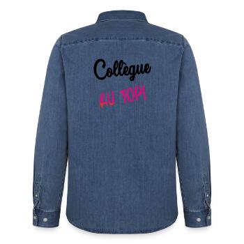 COLLEGUE. HUMOUR. RETRAITE. RETRAITE. RETRAITEE - Chemise en denim homme bio Stanley/Stella - bleu moyen délavé  - Dos - AI Model Male 185 light (185cm)