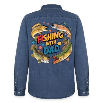 Angeln mit Papa mit bunten Fischen - Männer Jeanshemd Organic von Stanley/Stella - verwaschenes Mittelblau  - Hinten - AI Model Male 185 light (185cm)