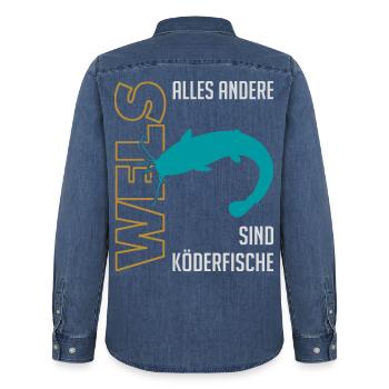 Angeln Waller fischen Sportfischen auf Wels - Männer Jeanshemd Organic von Stanley/Stella - verwaschenes Mittelblau  - Hinten - AI Model Male 185 light (185cm)