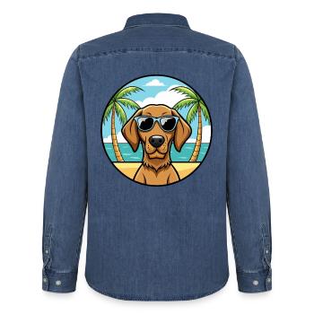 Drahthaar Vizsla Hund Rasse Cartoon Sonnenbrille Strand - Männer Jeanshemd Organic von Stanley/Stella - verwaschenes Mittelblau  - Hinten - AI Model Male 185 light (185cm)