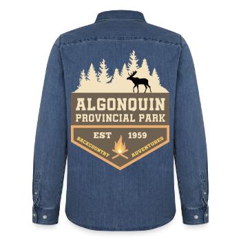 Kanada Algonquin Park Moose Backcountry Camping - Männer Jeanshemd Organic von Stanley/Stella - verwaschenes Mittelblau  - Hinten - AI Model Male 185 light (185cm)