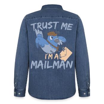 Ich bin ein Postbeamter Postbeamter Briefträger Po - Männer Jeanshemd Organic von Stanley/Stella - verwaschenes Mittelblau  - Hinten - AI Model Male 185 light (185cm)