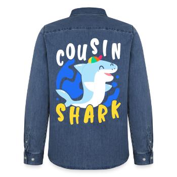 Cousin Hai-Liebhaber Meeresbiologie Meerestier - Männer Jeanshemd Organic von Stanley/Stella - verwaschenes Mittelblau  - Hinten - AI Model Male 185 light (185cm)
