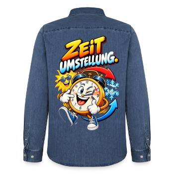 Zeitumstellung Cartoon Uhr Motiv - Männer Jeanshemd Organic von Stanley/Stella - verwaschenes Mittelblau  - Hinten - AI Model Male 185 light (185cm)