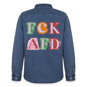 FCK AFD ERPRESSERBRIEF BUCHSTABEN, FCK NZS, NO NZS - Männer Jeanshemd Organic von Stanley/Stella - verwaschenes Mittelblau  - Hinten - AI Model Male 185 light (185cm)