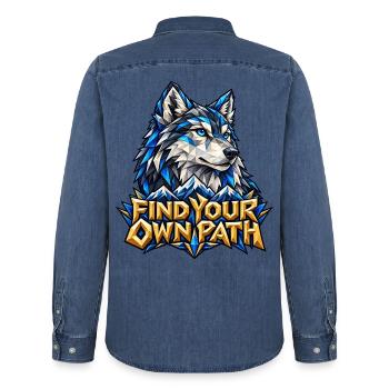 Find Your Own Path Wolf Low Poly Berge Motivation - Männer Jeanshemd Organic von Stanley/Stella - verwaschenes Mittelblau  - Hinten - AI Model Male 185 light (185cm)