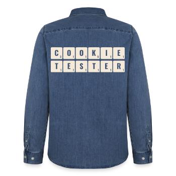 Cookie Tester Buchstabenkacheln - Männer Jeanshemd Organic von Stanley/Stella - verwaschenes Mittelblau  - Hinten - AI Model Male 185 light (185cm)