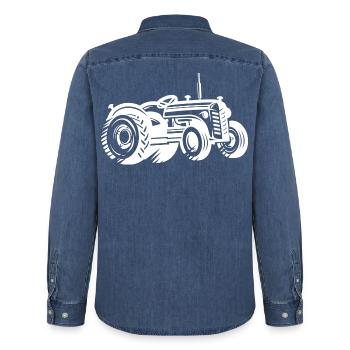 Traktor Silhouette Bauer Landwirtschaft - Männer Jeanshemd Organic von Stanley/Stella - verwaschenes Mittelblau  - Hinten - AI Model Male 185 light (185cm)