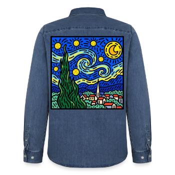 Wirbelnder Nachthimmel über dem Dorf - Männer Jeanshemd Organic von Stanley/Stella - verwaschenes Mittelblau  - Hinten - AI Model Male 185 light (185cm)