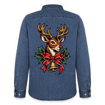 Festliche Rentiere mit Stechpalmenschleife - Männer Jeanshemd Organic von Stanley/Stella - verwaschenes Mittelblau  - Hinten - AI Model Male 185 light (185cm)