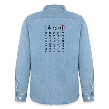 Lustiges Schwangerschaft Schwanger Geschenk Eltern - Männer Jeanshemd Organic von Stanley/Stella - verwaschenes Hellblau - Hinten - AI Model Male 185 light (185cm)