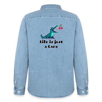 Life is Just a Game Retro Pixel Art Design - Männer Jeanshemd Organic von Stanley/Stella - verwaschenes Hellblau - Hinten - AI Model Male 185 light (185cm)