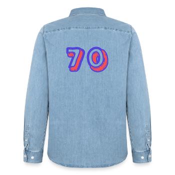 70. 70 ANS. 70e ANNIVERSAIRE. ANNIVERSAIRE 70 ANS. - Chemise en denim homme bio Stanley/Stella - bleu clair délavé - Dos - AI Model Male 185 light (185cm)