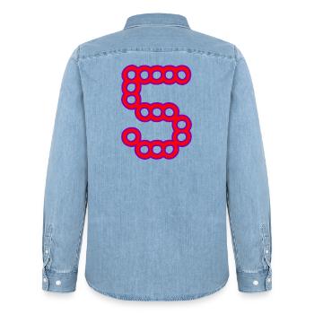 5. ANNIVERSAIRE. 5 ANS. 5e ANNIVERSAIRE - Chemise en denim homme bio Stanley/Stella - bleu clair délavé - Dos - AI Model Male 185 light (185cm)