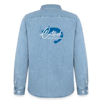Wels Waller angeln Sportfischen Flussmonster - Männer Jeanshemd Organic von Stanley/Stella - verwaschenes Hellblau - Hinten - AI Model Male 185 light (185cm)