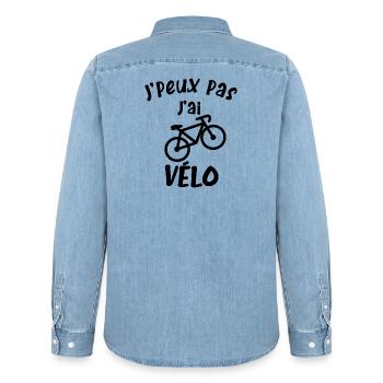Je peux pas j'ai Vélo - Chemise en denim homme bio Stanley/Stella - bleu clair délavé - Dos - AI Model Male 185 light (185cm)