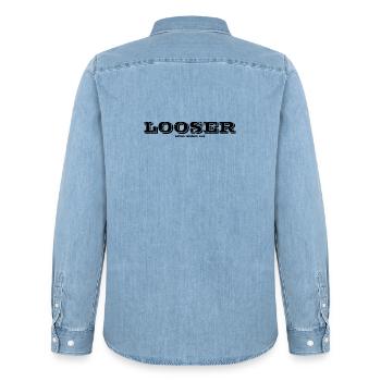 Looser sehen anders aus Spruch Geschenk Shirt - Männer Jeanshemd Organic von Stanley/Stella - verwaschenes Hellblau - Hinten - AI Model Male 185 light (185cm)