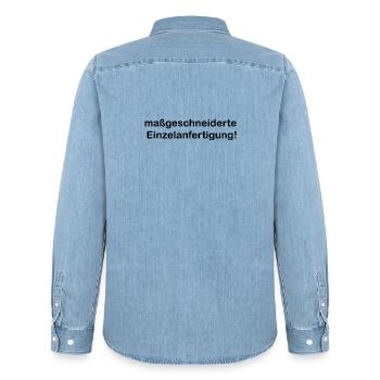 Maßgeschneiderte Einzelanfertigung lustig Spruch - Männer Jeanshemd Organic von Stanley/Stella - verwaschenes Hellblau - Hinten - AI Model Male 185 light (185cm)