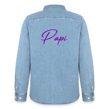 PAPI. PAPY. PAPA. FÊTE DES PÈRES. BONNE FÊTE PAPA. - Chemise en denim homme bio Stanley/Stella - bleu clair délavé - Dos - AI Model Male 185 light (185cm)