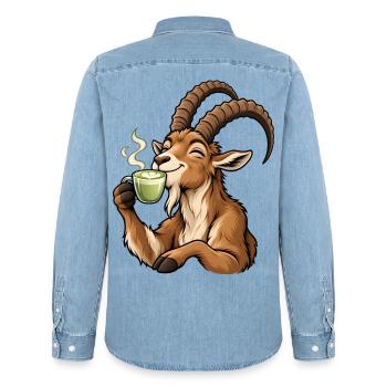 Steinbock mit Matcha Latte – Alpen und Sternzeiche - Männer Jeanshemd Organic von Stanley/Stella - verwaschenes Hellblau - Hinten - AI Model Male 185 light (185cm)