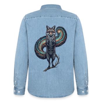 Kosmischer Fuchs – Galaxie Sternen Kunst - Männer Jeanshemd Organic von Stanley/Stella - verwaschenes Hellblau - Hinten - AI Model Male 185 light (185cm)
