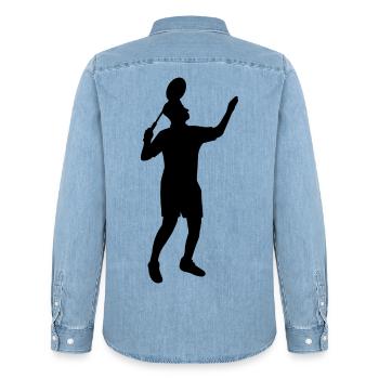 Badminton Spieler Silhouette - Männer Jeanshemd Organic von Stanley/Stella - verwaschenes Hellblau - Hinten - AI Model Male 185 light (185cm)