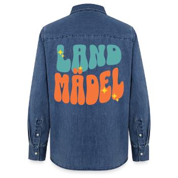 Fille de la campagne, fille de village, enfant de la vie à la campagne, expression - Chemise en denim femme bio Stanley/Stella - bleu moyen délavé  - Dos - AI Model Female 172 light (172cm)