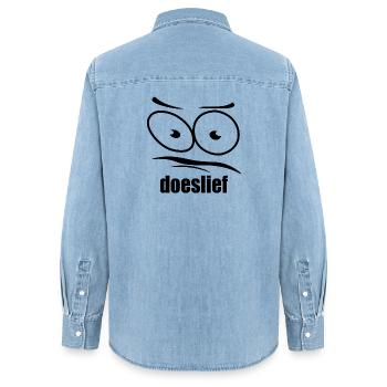 doeslief plaidant les yeux avec un regard de point d’interrogation - Chemise en denim femme bio Stanley/Stella - bleu clair délavé - Dos - AI Model Female 172 light (172cm)