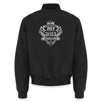 Juli 2012 Geburtstag Juli 2012 Juli - Unisex Bomberjacke - Schwarz - Hinten - AI Model Male 185 light (185cm)