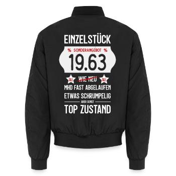63. GEBURTSTAG 1963 EINZELSTÜCK PREISSCHILD - Unisex Bomberjacke - Schwarz - Hinten - AI Model Male 185 light (185cm)