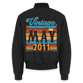 Mai 2011, Mai 2011 Vintage-Jubiläumsgeschenk. - Unisex Bomberjacke - Schwarz - Hinten - AI Model Male 185 light (185cm)