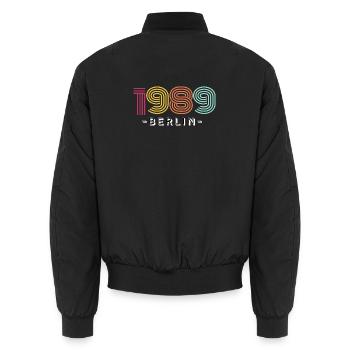 1989-Berlin - Unisex Bomberjacke - Schwarz - Hinten - AI Model Male 185 light (185cm)