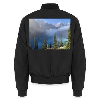 Bergsee im Nebelwald - Unisex Bomberjacke - Schwarz - Hinten - AI Model Male 185 light (185cm)
