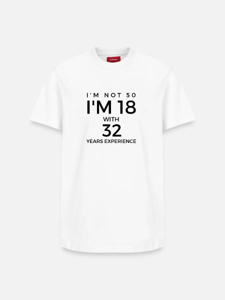 50-årsdag - si til 50-årsdag - T-skjorte unisex med avslappet passform i Supima-bomull – fra SPREAD - hvit