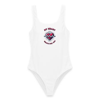 Mon cœur bat pour toi - Maillot de bain femme - blanc - Devant - AI Model Female 172 dark (172cm)