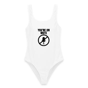 Mute Sticker - Sie sind auf Stummschaltung - Frauen Badeanzug - Weiß - Vorne - AI Model Female 172 dark (172cm)