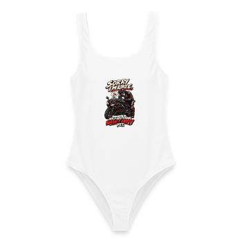 Tut mir leid, mein Tank ist nicht leer. Biker-Humor - Frauen Badeanzug - Weiß - Vorne - AI Model Female 172 dark (172cm)