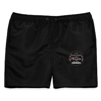 Kleine Menschen brauchen so große Herzen wie Deins - Männer Badeshorts - Schwarz - Vorne - AI Model Male 178 light (178cm)