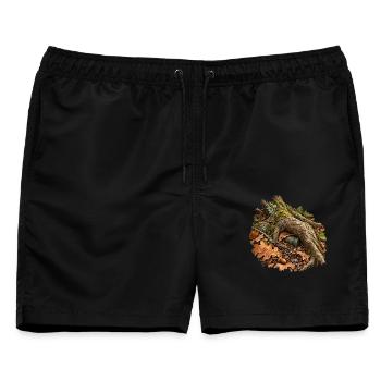 Unter der Wurzel – Versteckte Cache-Dose - Männer Badeshorts - Schwarz - Vorne - AI Model Male 178 light (178cm)