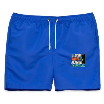 Padel spielen – Die Mauern beschuldigen – Großes Taufbecken - Männer Badeshorts - Royalblau - Vorne - AI Model Male 178 light (178cm)